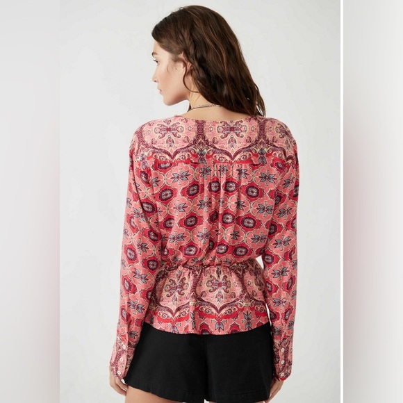 Free People Falling for you Pink Faux wrap top small - Picture 7 of 7